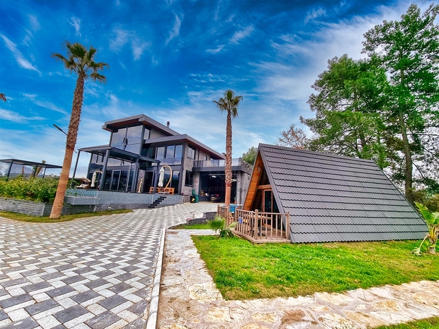 Schicke 5+3-Villa in Konyaalti - Antalya 