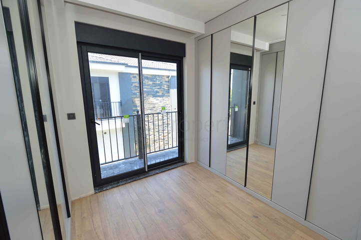 Villen im 5+1-Komplex in Lara - Antalya 