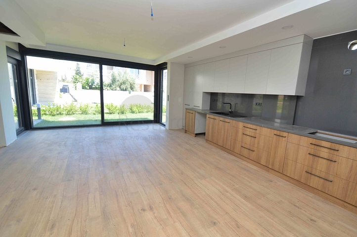 Villen im 5+1-Komplex in Lara - Antalya 