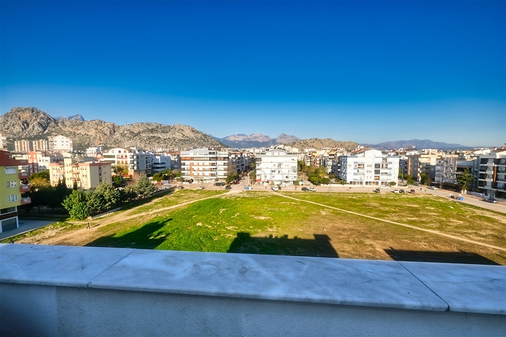Wohnung mit 3+1 Grundriss im Wohnbezirk Liman - Antalya 