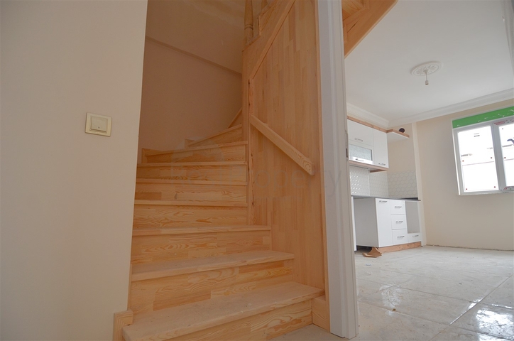 Apartments mit 5+1 Doppelhaushälfte im Stadtteil Kepez - Antalya 