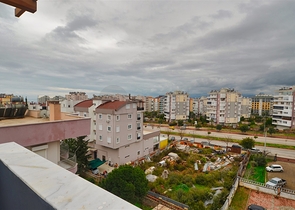 Apartments mit 5+1 Doppelhaushälfte im Stadtteil Kepez - Antalya 