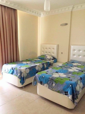 Möbliertes Penthouse in einem Komplex im Stadtteil Mahmutlar