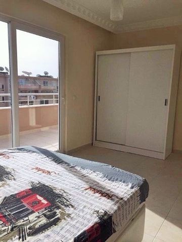 Möbliertes Penthouse in einem Komplex im Stadtteil Mahmutlar