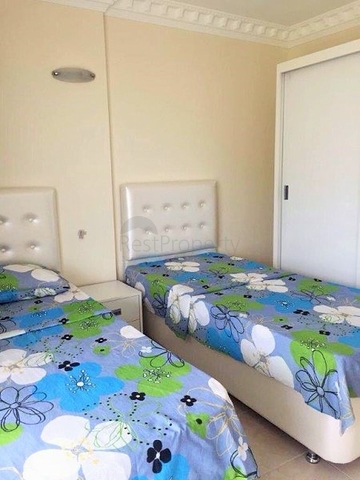 Möbliertes Penthouse in einem Komplex im Stadtteil Mahmutlar