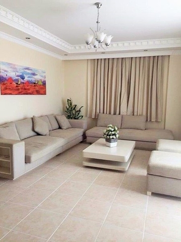 Möbliertes Penthouse in einem Komplex im Stadtteil Mahmutlar