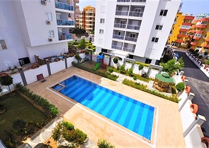 Gepflegte Wohnung mit zwei Schlafzimmern zu vermieten