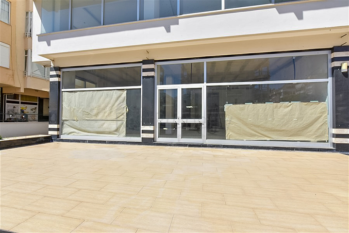 Gewerbeflächen von großer Fläche in der unteren Beide