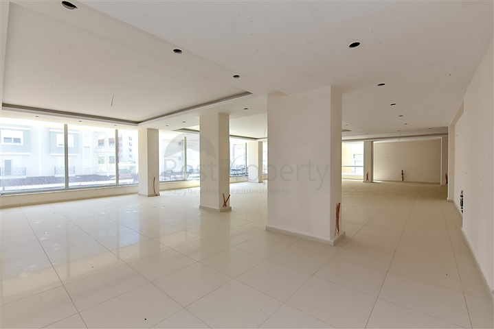 Gewerbeflächen von großer Fläche in der unteren Beide