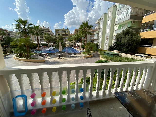 1+1 Apartment im Stadtzentrum in einem Luxus-Komplex 