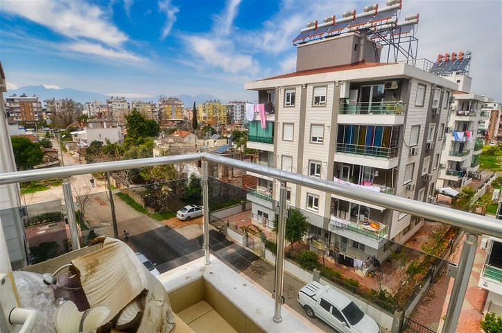 2+1 Wohnung im Wohnbezirk Kyzylaryk - Antalya