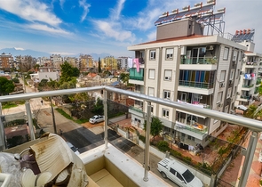 2+1 Wohnung im Wohnbezirk Kyzylaryk - Antalya