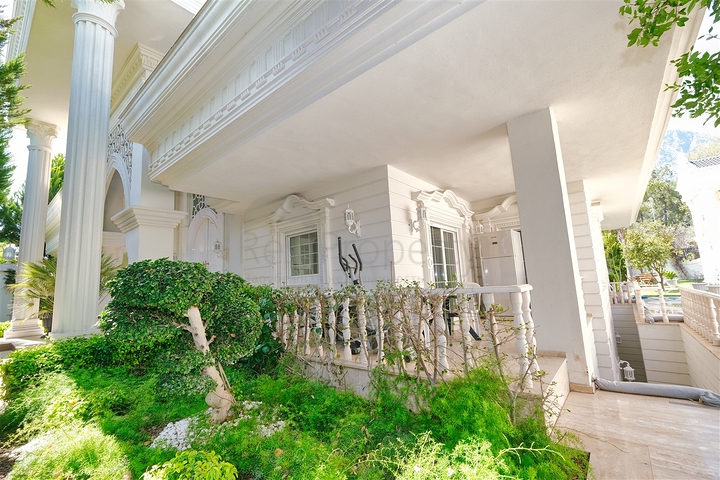 Luxusvillen in Kemer - Antalya 