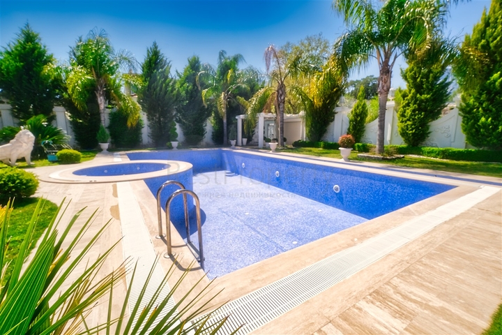 Luxusvillen in Kemer - Antalya 