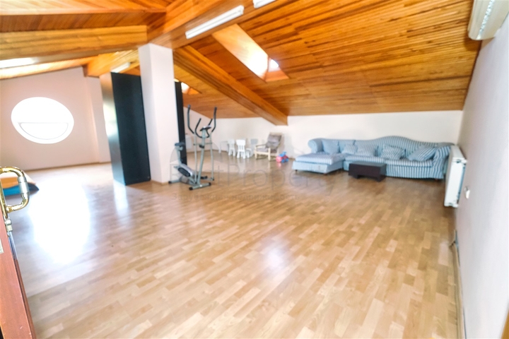 Villa mit 4+2 Grundrissen im Stadtteil Kemer - Antalya 