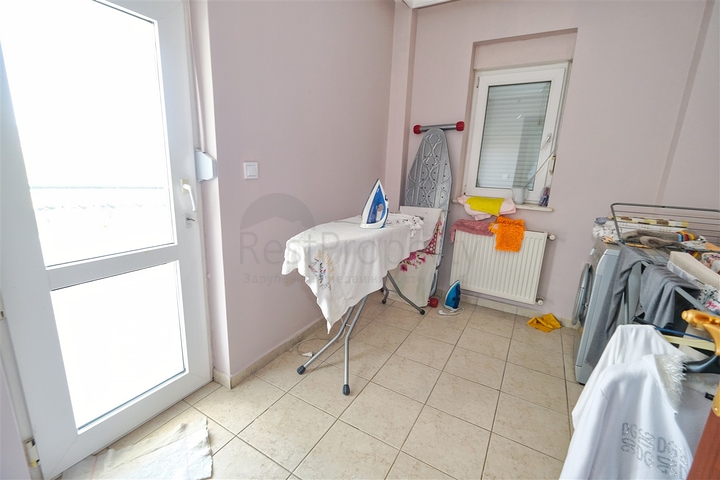 Villa mit 4+2 Grundrissen im Stadtteil Kemer - Antalya 