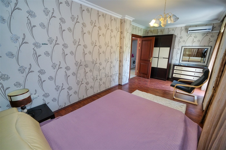 Villa mit 4+2 Grundrissen im Stadtteil Kemer - Antalya 