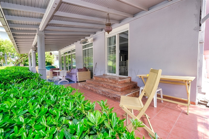 Villa mit 4+2 Grundrissen im Stadtteil Kemer - Antalya 