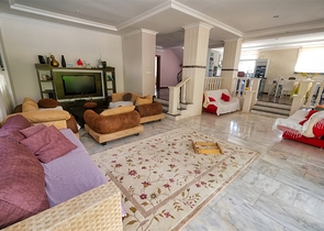 Villa mit 4+2 Grundrissen im Stadtteil Kemer - Antalya 