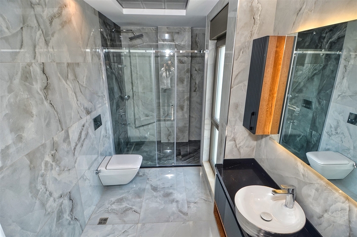 Neue 5+1 Luxusvilla im Stadtteil Doshemealty - Antalya