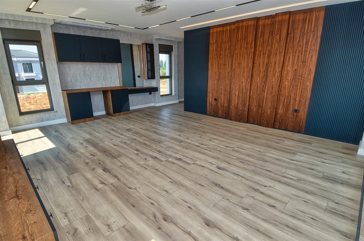 Neue 5+1 Luxusvilla im Stadtteil Doshemealty - Antalya