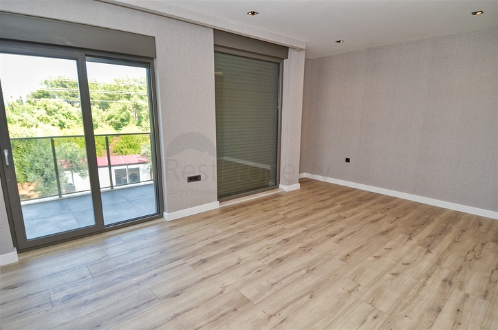 Neue 5+1 Luxusvilla im Stadtteil Doshemealty - Antalya