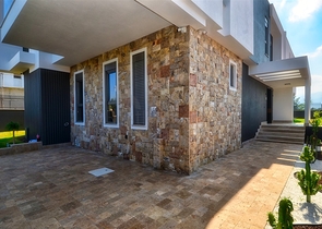 Neue 5+1 Luxusvilla im Stadtteil Doshemealty - Antalya