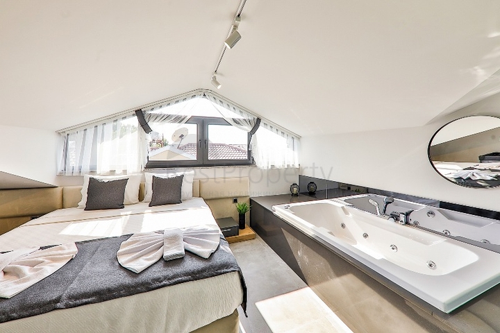 Villa mit 3+1 Grundrissen in Fethiye 