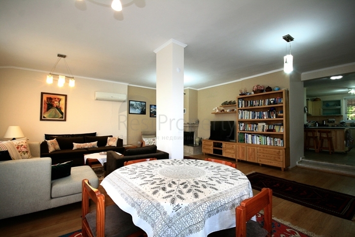 5+1 geräumige Villa in Fethiye 