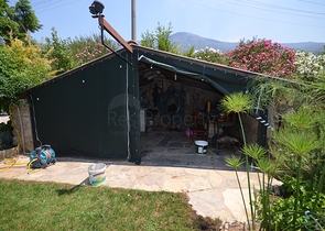 5+1 geräumige Villa in Fethiye 