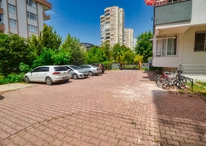 Wohnung mit 3+1 Grundriss im Wohnbezirk Siteler - Antalya 