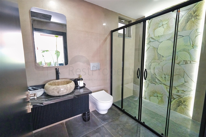 Gemütliche 4+1-Villa im Stadtteil Doshemealty - Antalya 