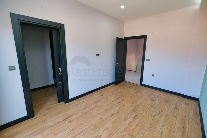 Gemütliche 4+1-Villa im Stadtteil Doshemealty - Antalya 