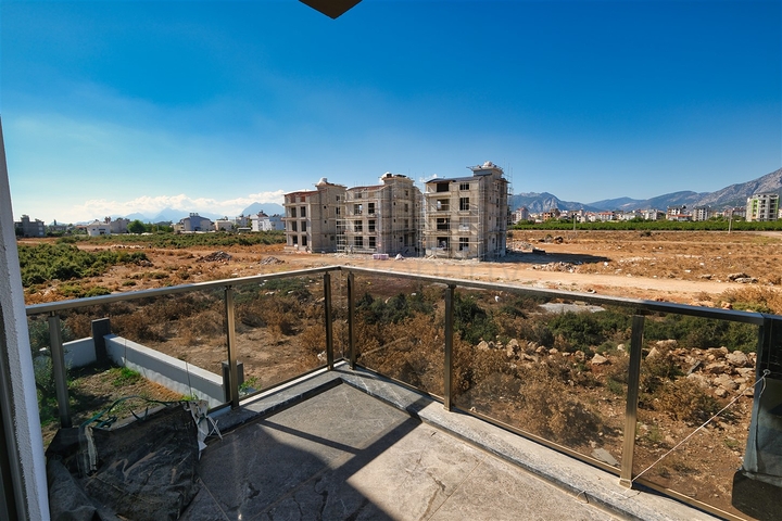 Gemütliche 4+1-Villa im Stadtteil Doshemealty - Antalya 