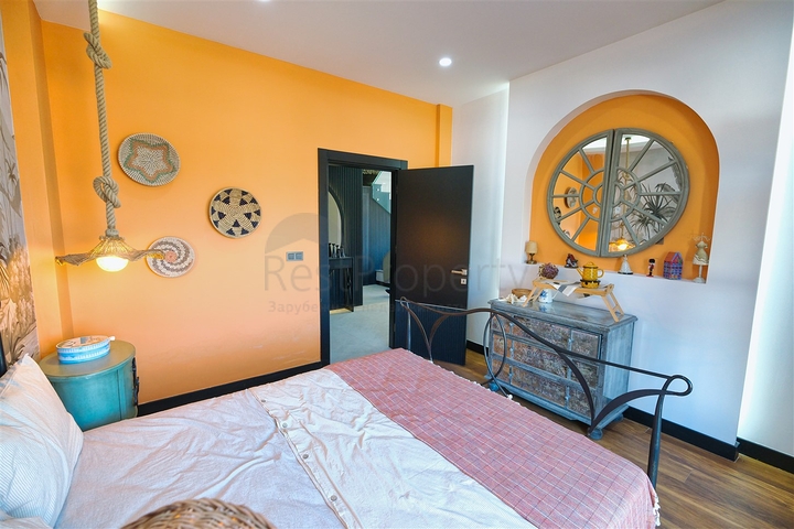 Gemütliche 4+1-Villa im Stadtteil Doshemealty - Antalya 