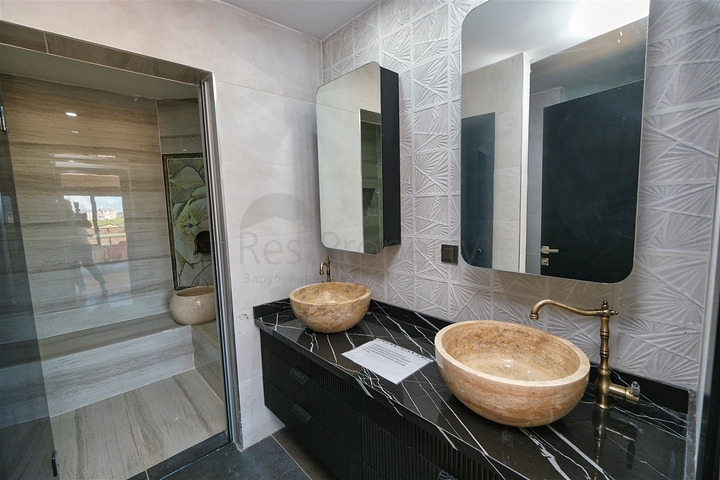 Gemütliche 4+1-Villa im Stadtteil Doshemealty - Antalya 