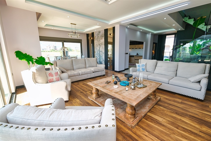 Gemütliche 4+1-Villa im Stadtteil Doshemealty - Antalya 