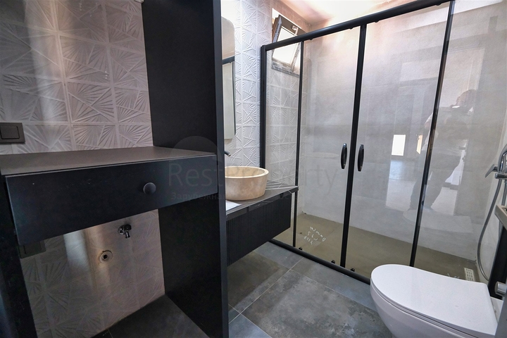 Gemütliche 4+1-Villa im Stadtteil Doshemealty - Antalya 