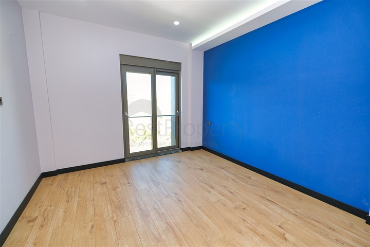 Gemütliche 4+1-Villa im Stadtteil Doshemealty - Antalya 