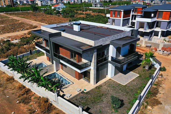 Gemütliche 4+1-Villa im Stadtteil Doshemealty - Antalya 