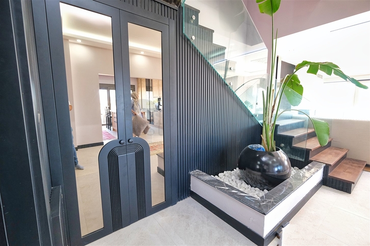 Gemütliche 4+1-Villa im Stadtteil Doshemealty - Antalya 