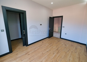 Gemütliche 4+1-Villa im Stadtteil Doshemealty - Antalya 