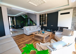 Gemütliche 4+1-Villa im Stadtteil Doshemealty - Antalya 