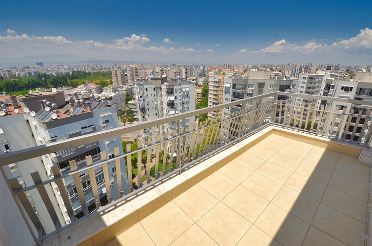 Wohnung mit 5+2 Grundrissen im Stadtteil Yesilbahce - Antalya 