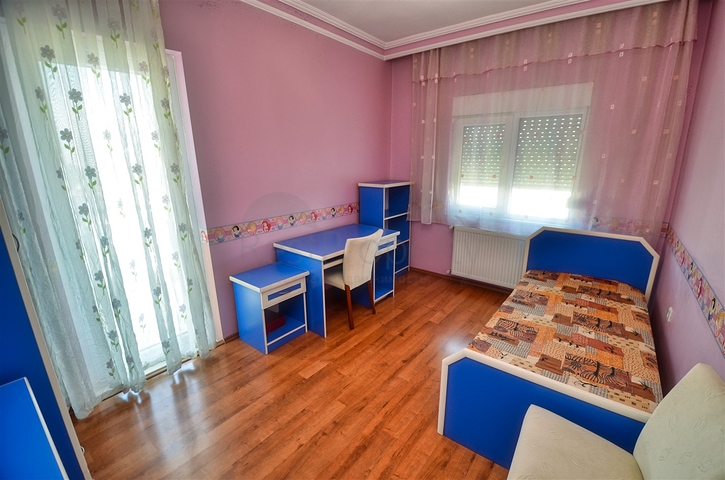 Wohnung mit 5+2 Grundrissen im Stadtteil Yesilbahce - Antalya 