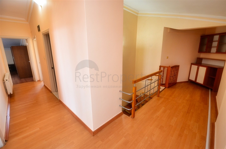 Wohnung mit 5+2 Grundrissen im Stadtteil Yesilbahce - Antalya 