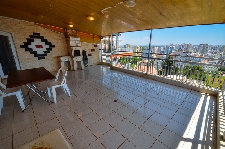 Wohnung mit 5+2 Grundrissen im Stadtteil Yesilbahce - Antalya 