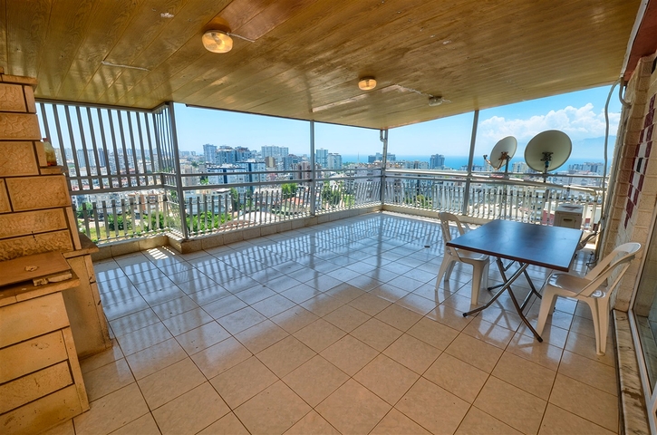 Wohnung mit 5+2 Grundrissen im Stadtteil Yesilbahce - Antalya 