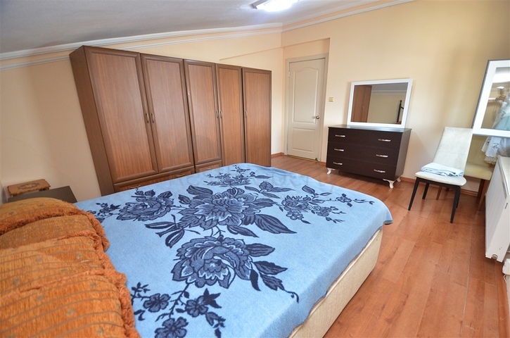 Wohnung mit 5+2 Grundrissen im Stadtteil Yesilbahce - Antalya 