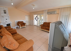 Wohnung mit 5+2 Grundrissen im Stadtteil Yesilbahce - Antalya 